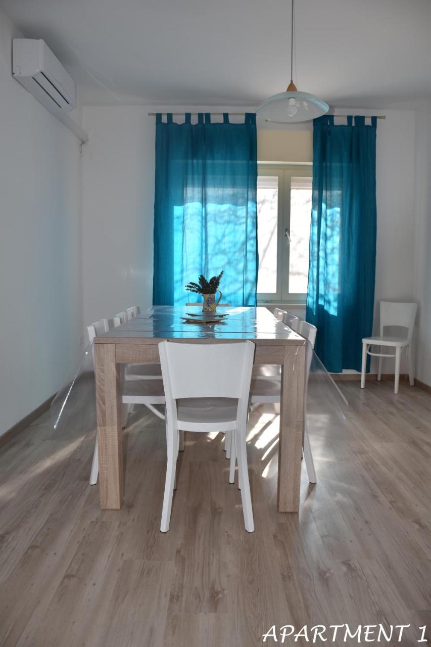 Apartments Luka โตรกีร์ ภายนอก รูปภาพ